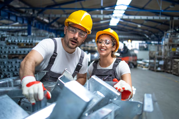 Trabajadores en un fábrica
